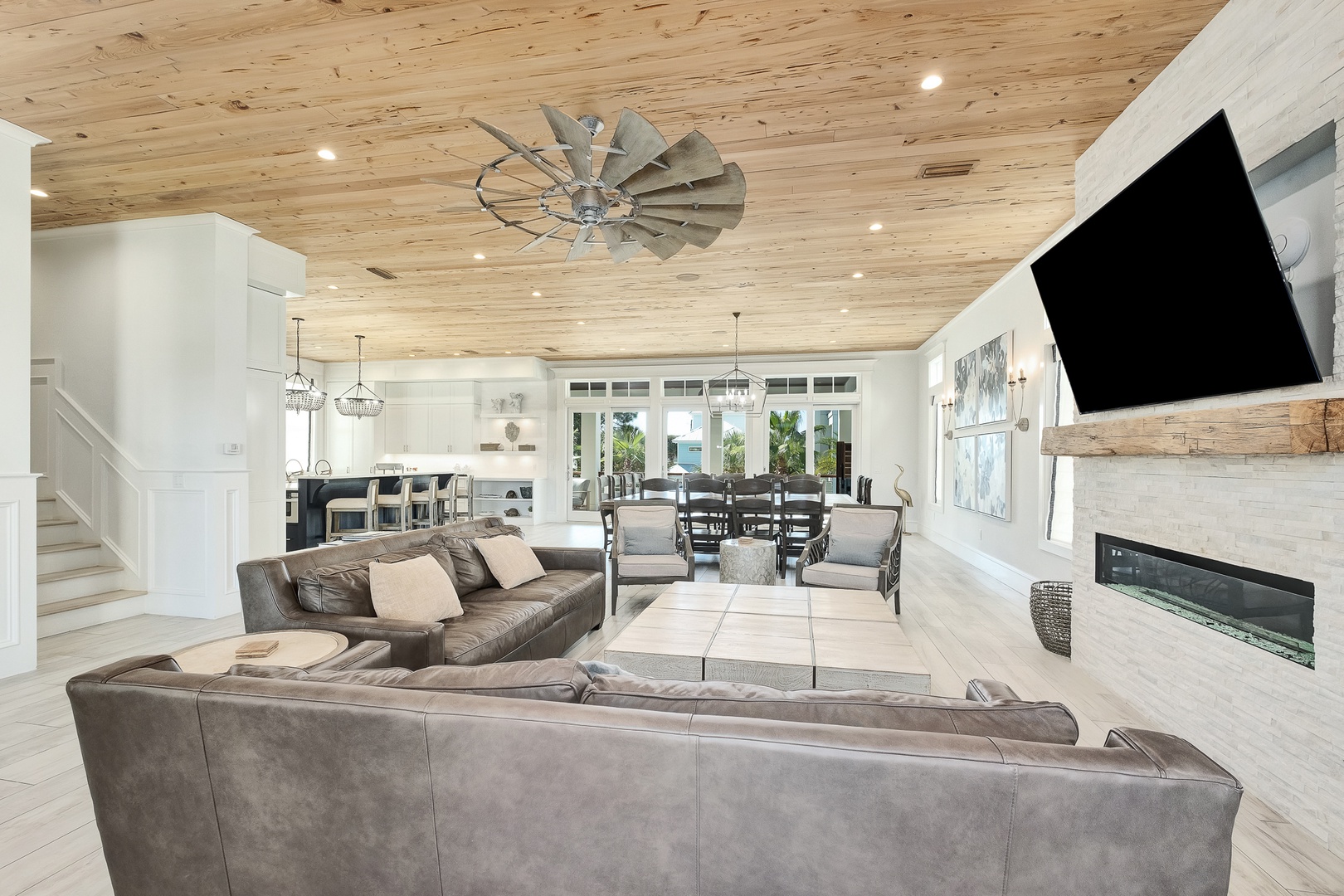 Seas Above The Rest (99)