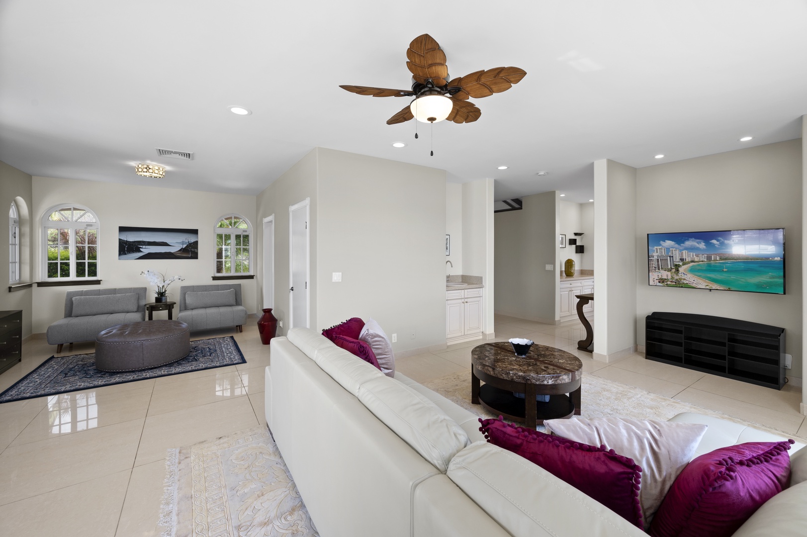 Honolulu Vacation Rentals, Lotus on a Hill* - This open-concept living space is aptly fit for entertaining