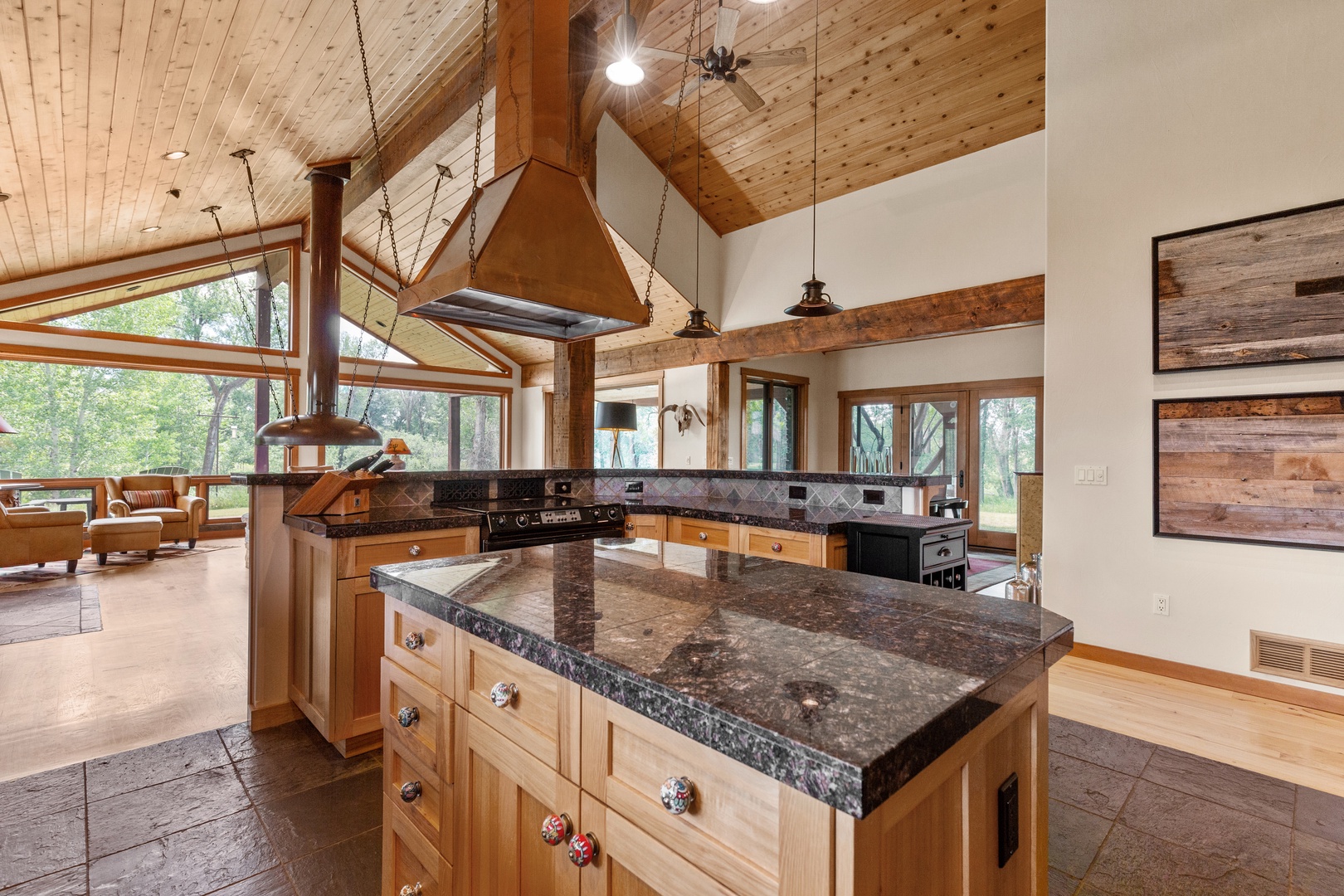 Bozeman Vacation Rentals, The Woodland Oasis - Kitchens like this will inspire you to gather and cook with friends all day long