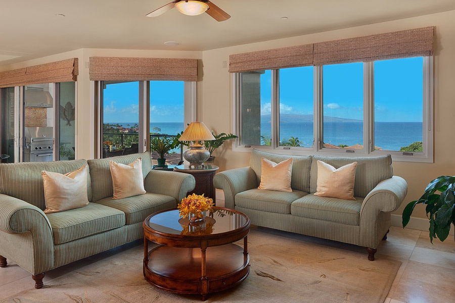 Wailea Vacation Rentals, Grand Seascape K407 at Wailea Beach Villas* - Beautiful Panoramic Ocean View Living Room