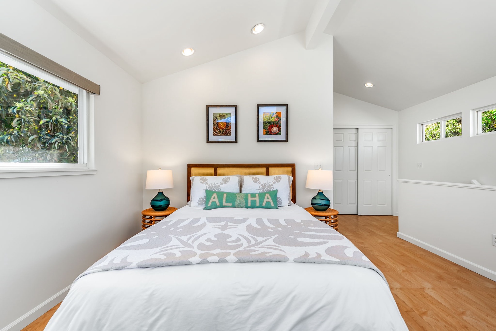 Kailua Vacation Rentals, Nohie Lanikai - A serene loft-style ensuite with a queen-size bed and soft lighting for a peaceful night’s sleep.