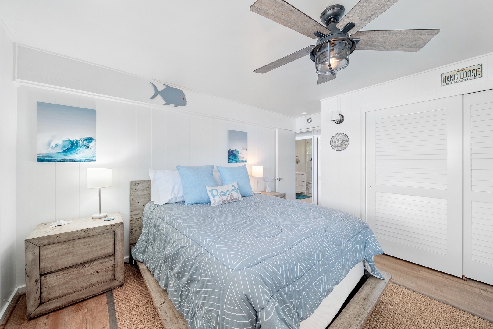 Haleiwa Vacation Rentals, Surfer's Paradise - Equipped with a ceiling fan to keep cool and comfortable overnight