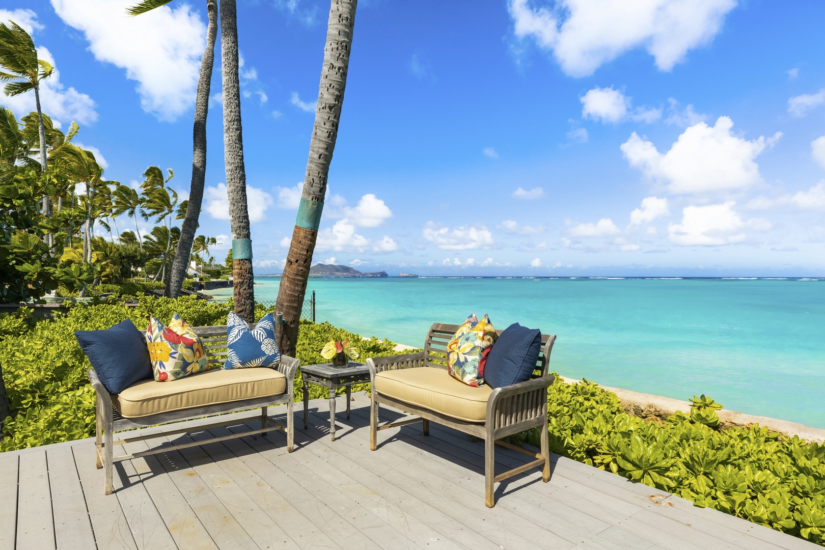 Kailua Vacation Rentals, Mokulua Sunrise - With unobstructed views of the sparkling ocean and Mokulua Islands, you'll feel as though you're on your own private isle