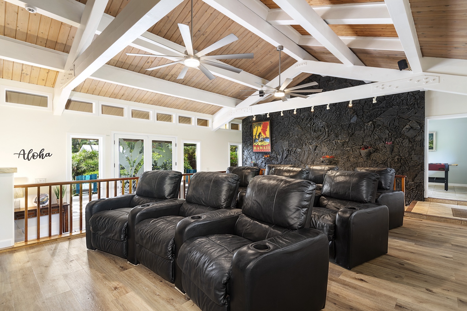 Kailua Kona Vacation Rentals, Hale Pua - Vaulted ceilings and massive fans keep air moving