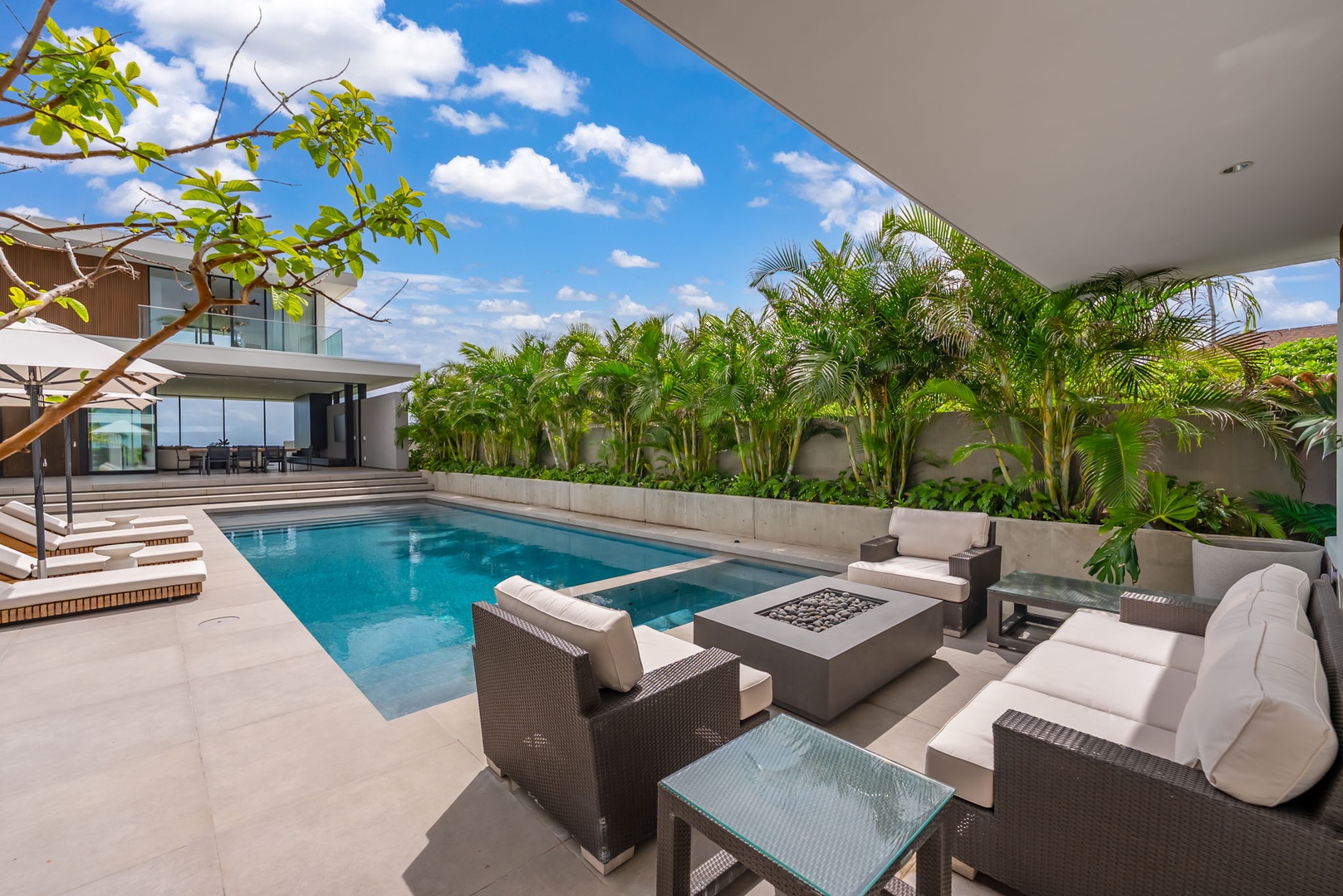 Kailua Vacation Rentals, Kailua Beach Escape - Gather poolside with a cool drink and enjoy the privacy of your tropical surroundings.