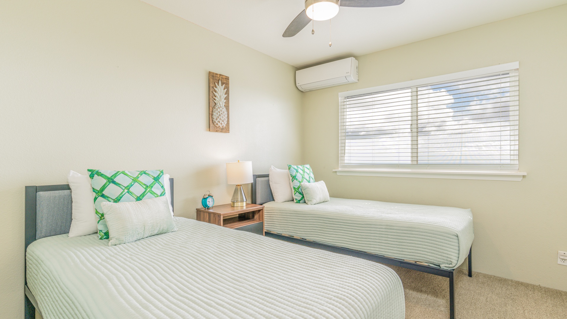 Kapolei Vacation Rentals, Makakilo Elele 48 - Guest bedroom with two twin beds, perfect for the little ones.