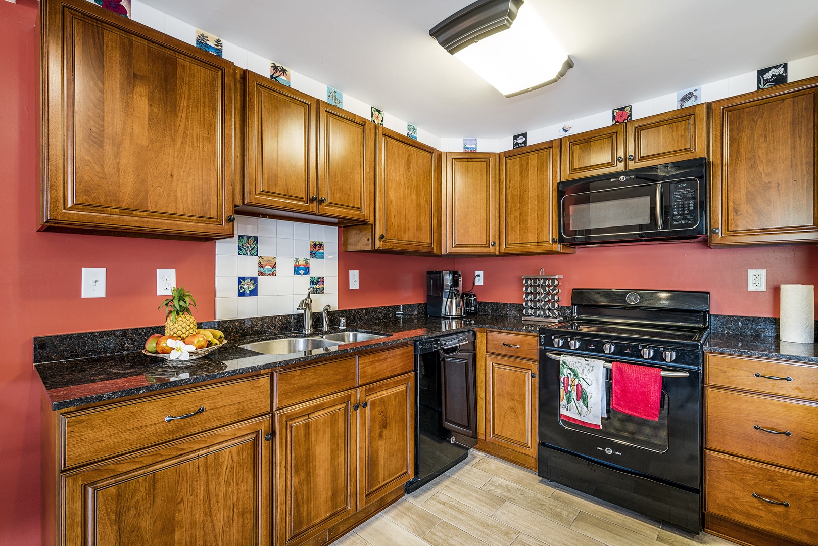 Kailua Kona Vacation Rentals, OFB Kona Plaza 112 - Beautiful kitchen with all the essentials to make a wonderful home cooked meal!