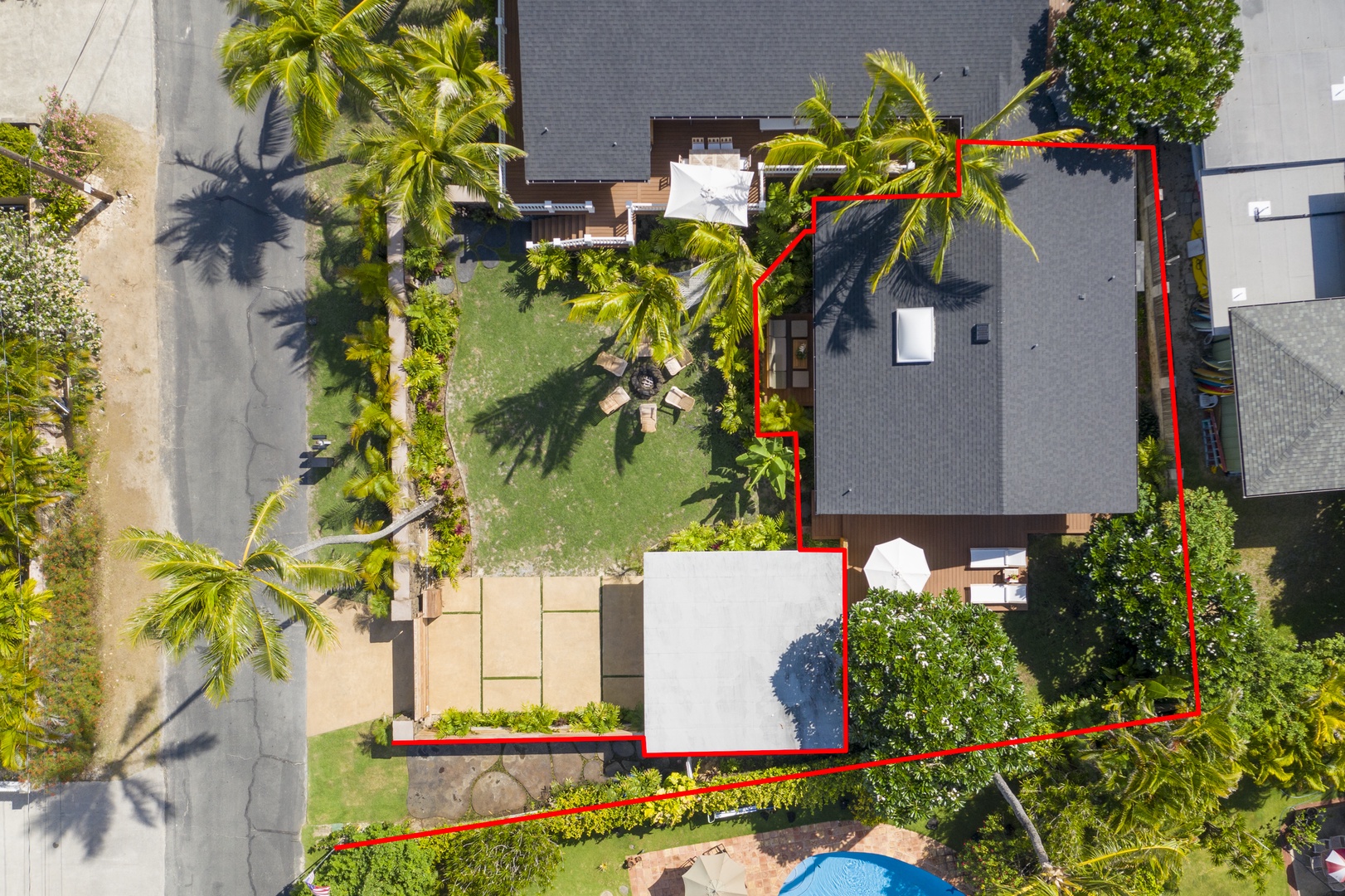 Kailua Vacation Rentals, Ranch Beach House - Aerial View showing Parking for 1 car and private entrance to home