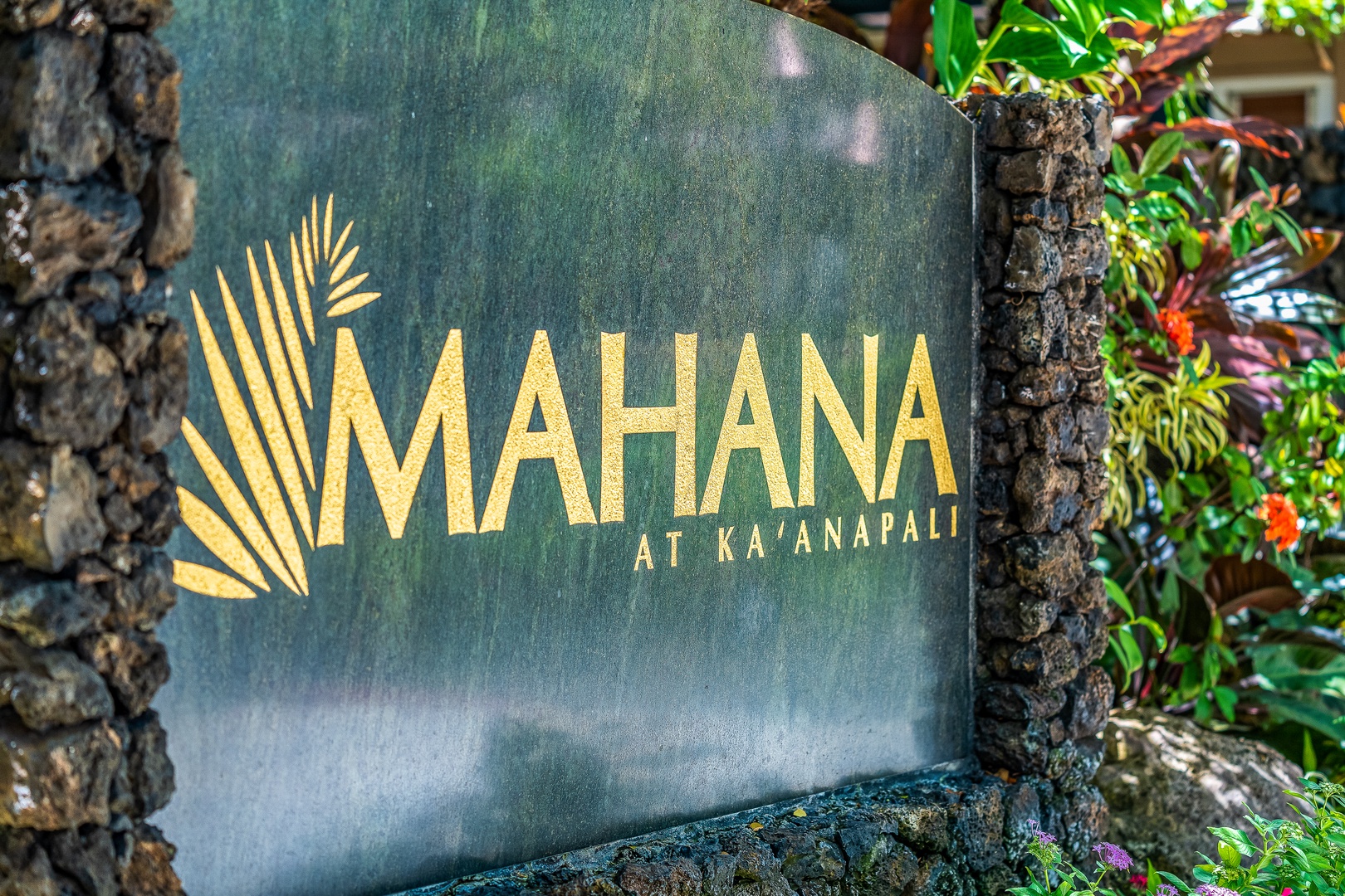 Lahaina Vacation Rentals, Mahana 1118 - Welcome to Mahana 1118 at Ka'anapali—your beachfront escape on Maui.