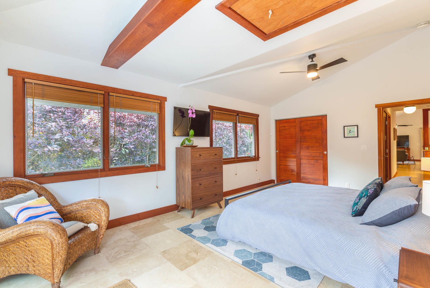 Princeville Vacation Rentals, Makana Lei - Spacious and comfortable second bedroom