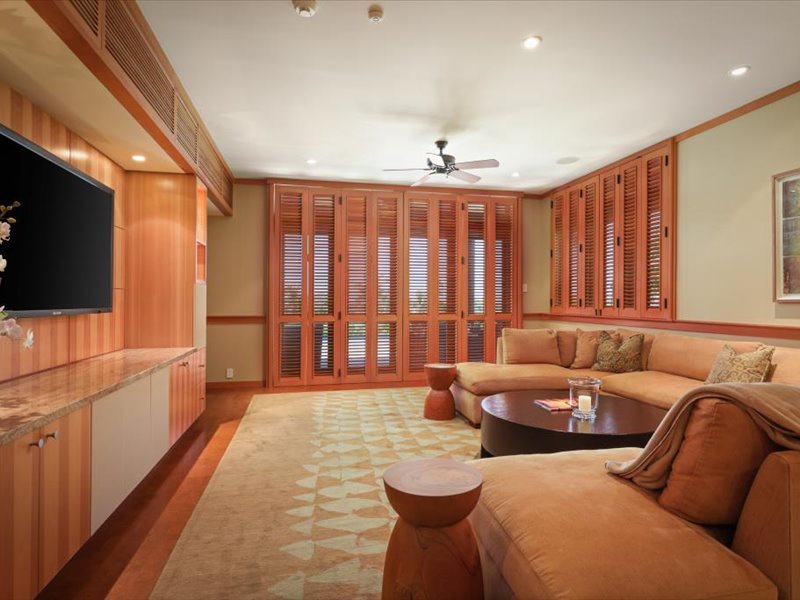 Kamuela Vacation Rentals, 5BD Estate Home at Mauna Kea Resort - Media room 1