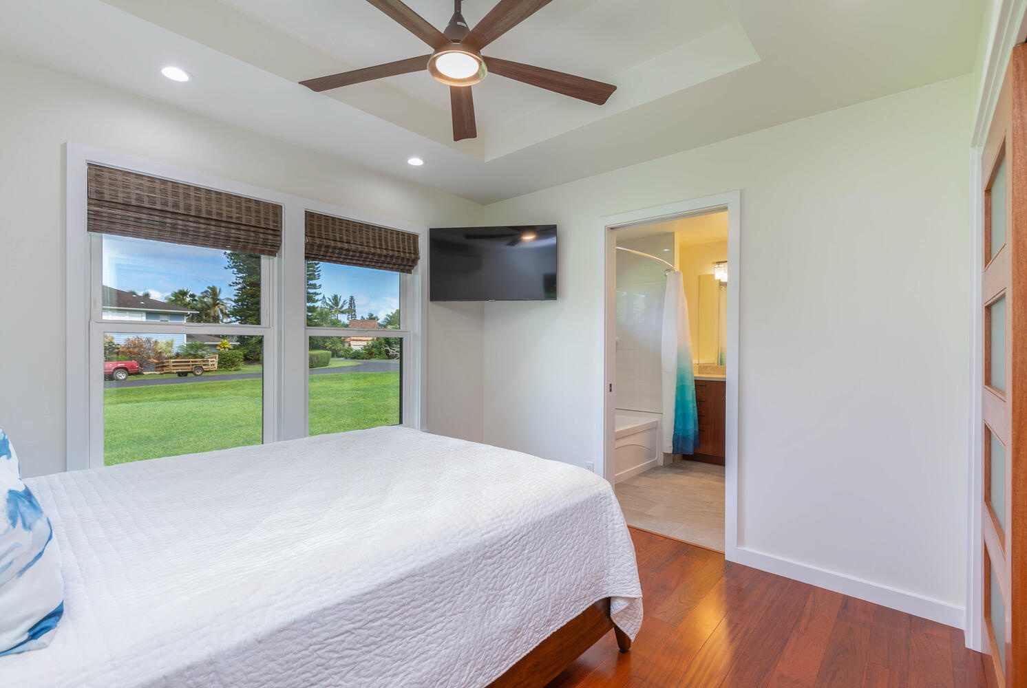 Princeville Vacation Rentals, Aloha Villa - Guest bedroom one offers a queen bed