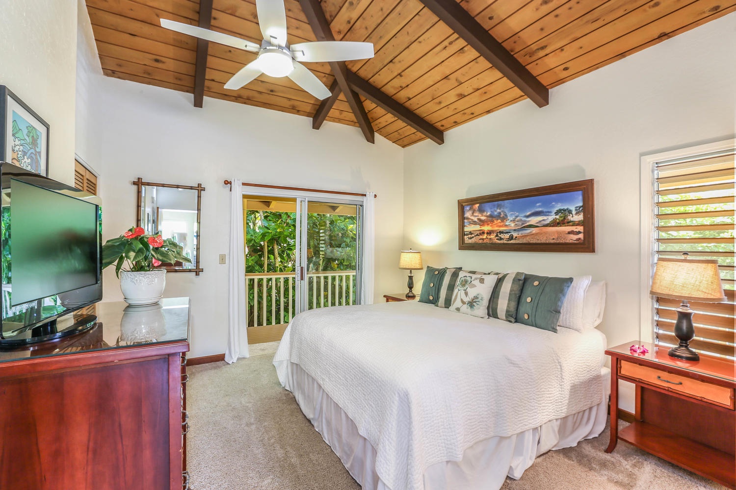 Hanalei Vacation Rentals, Hallor House TVNC #5147 - Primary bedroom with king bed