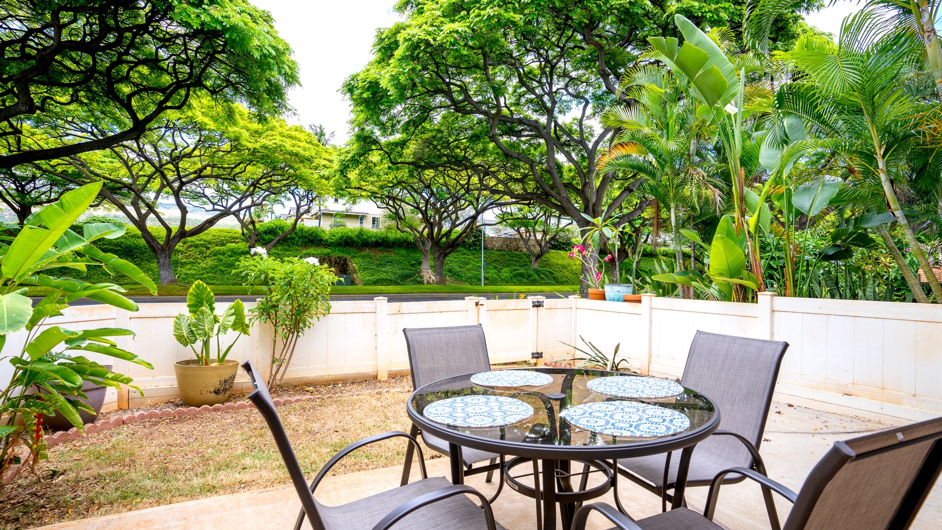 Kapolei Vacation Rentals, Fairways at Ko Olina 27H - The tranquil backyard where you can dine al fresco on the lanai.