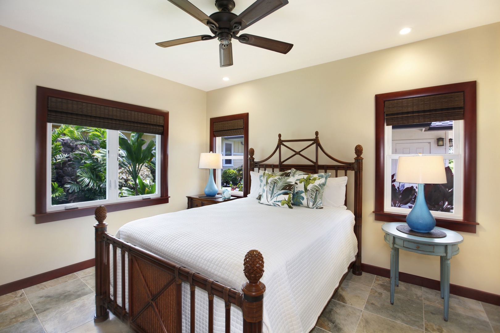 Koloa Vacation Rentals, Kiahuna Lani at Poipu - Guest Bedroom