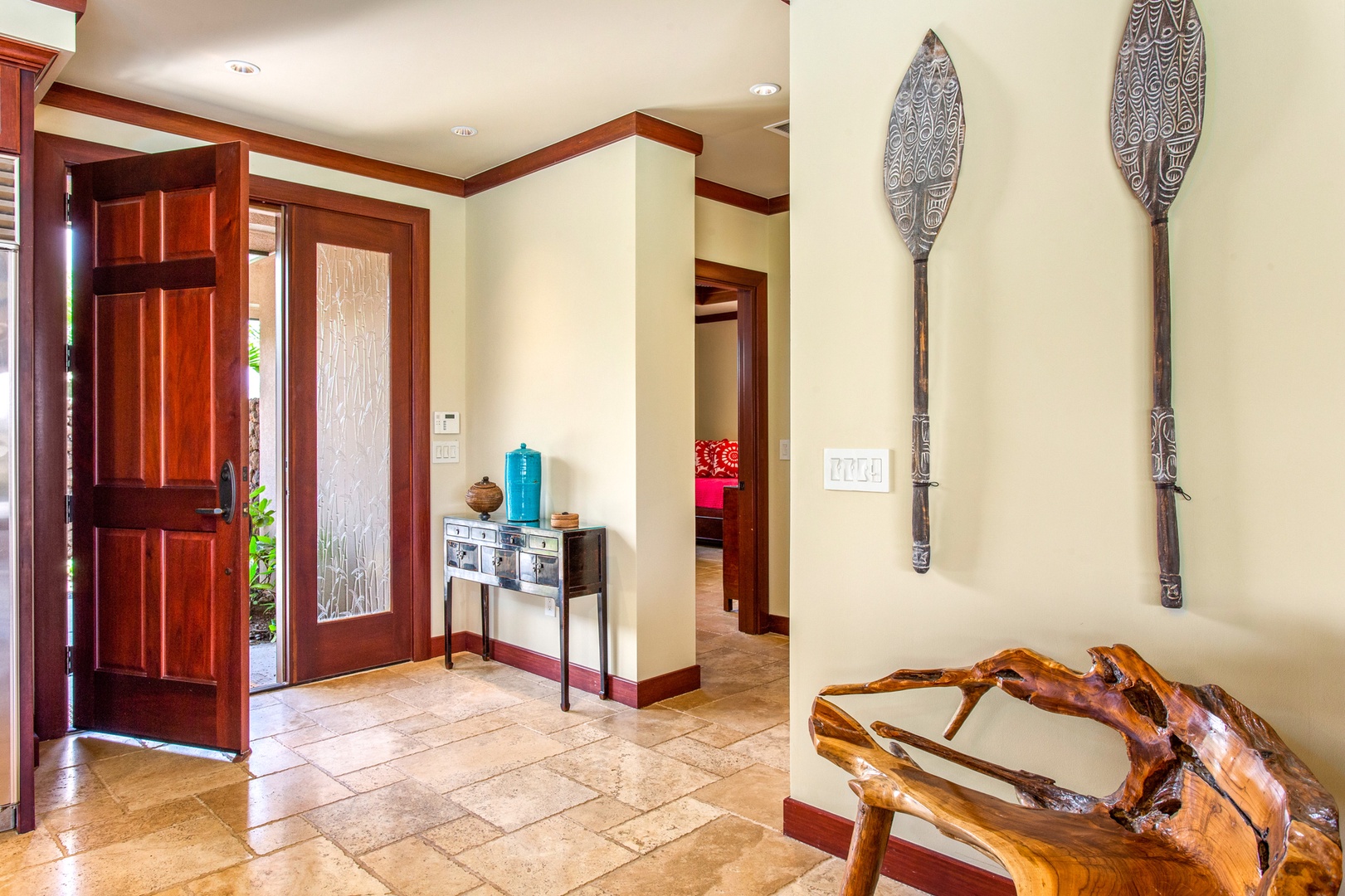 Kamuela Vacation Rentals, 3BD Wai'ula'ula Villa (312) at Mauna Kea Resort - Inviting foyer with elegant island décor, setting the tone for your stay in this refined Mauna Kea retreat.