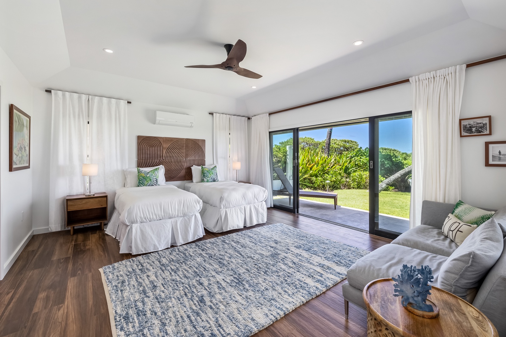 Kailua Vacation Rentals, Kailua Beach Villa - Second suite - Makai North: Choose between 2 twins or a king, complemented by a ceiling fan and split AC.