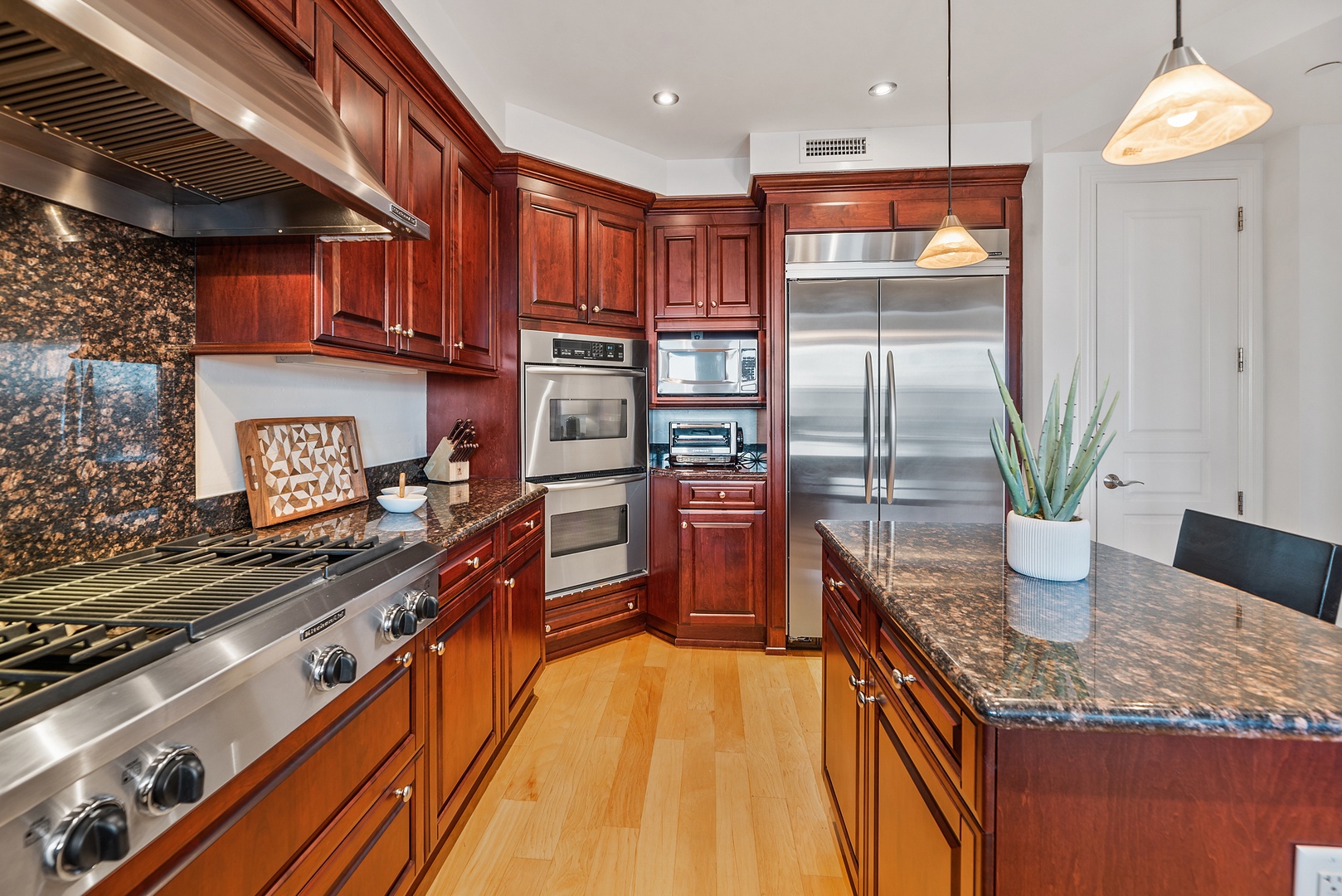 La Jolla Vacation Rentals, Montefaro in the Village of La Jolla - Kitchen