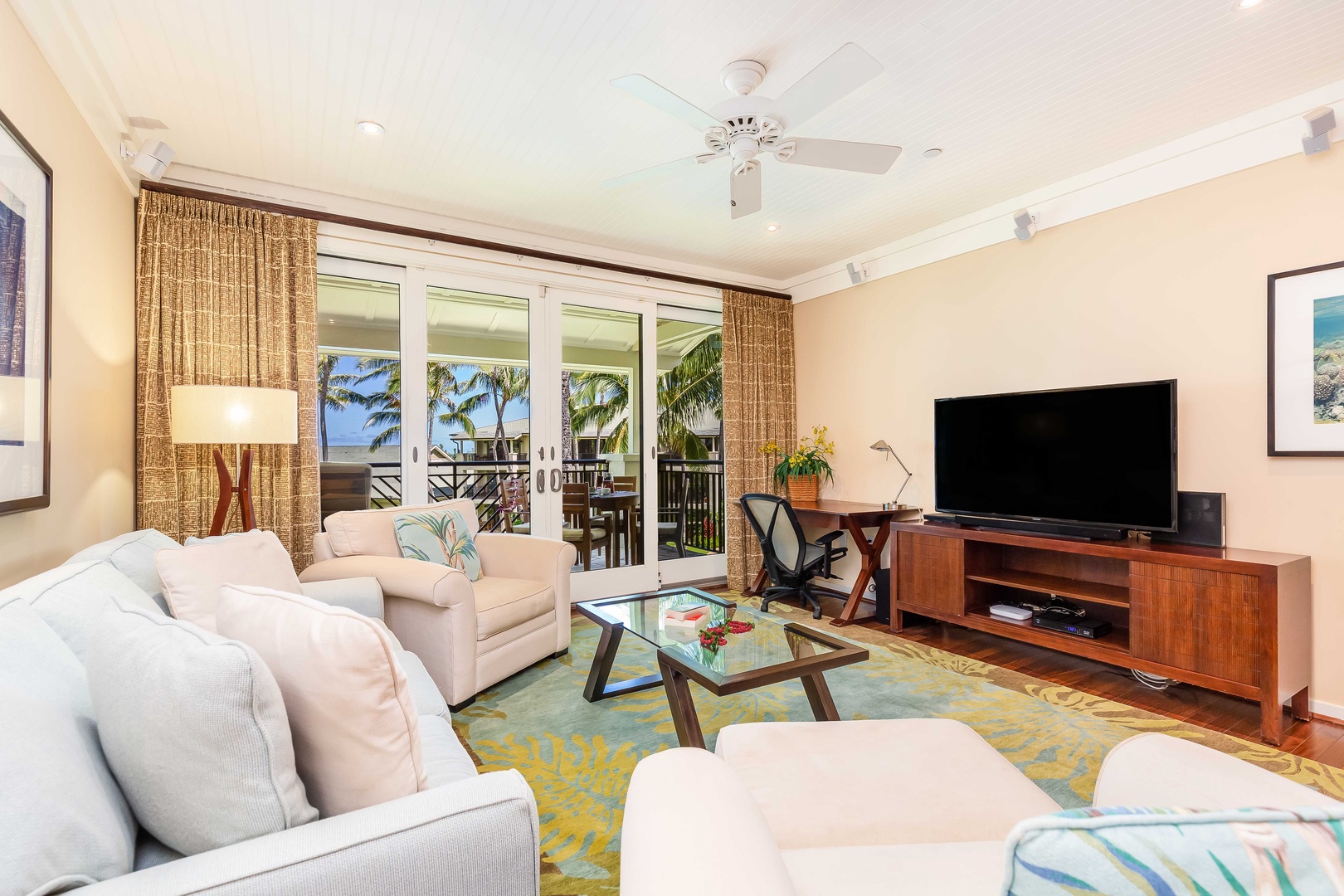 Kahuku Vacation Rentals, Turtle Bay Villas 308 - Open-concept living with direct access to lanai