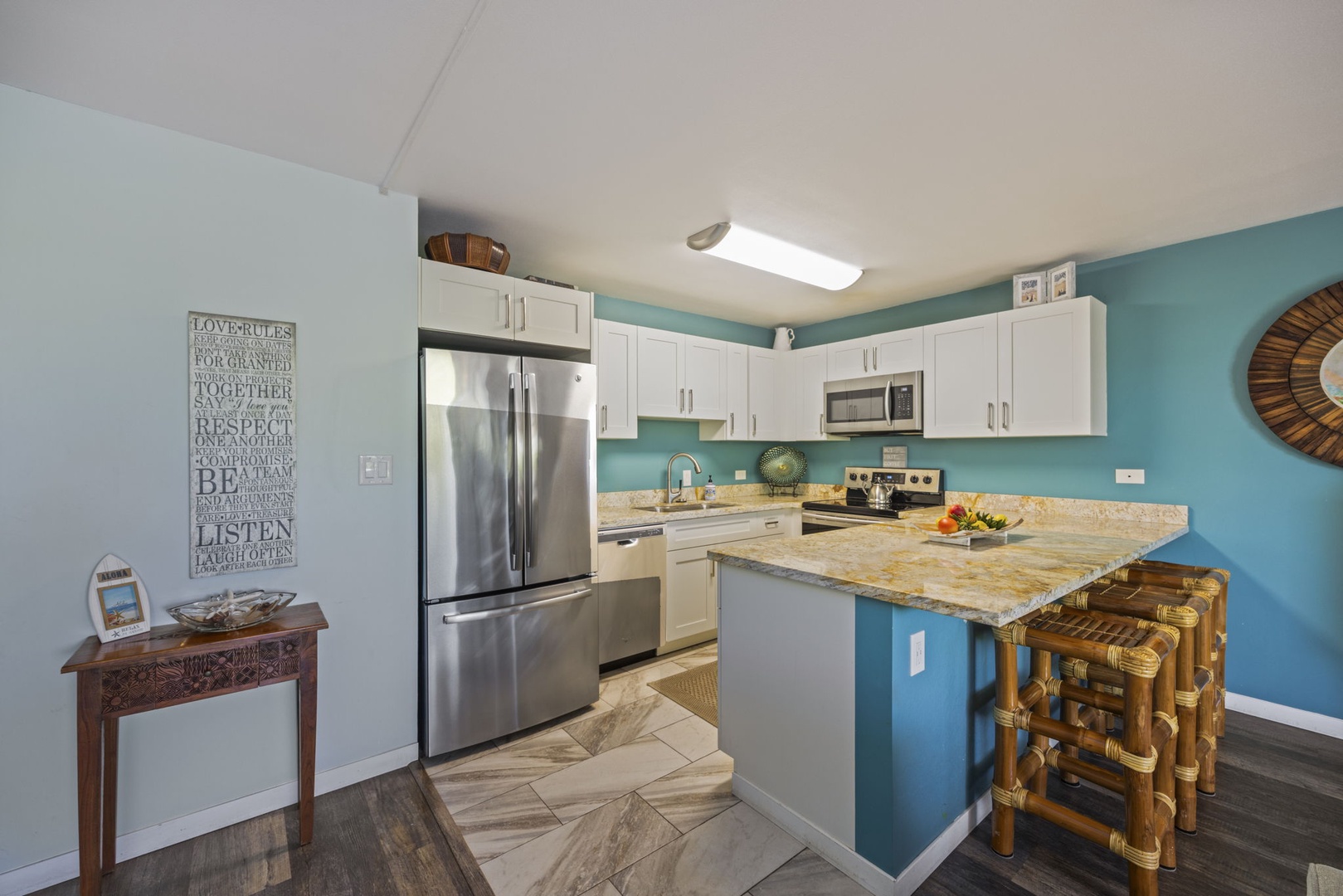 Kihei Vacation Rentals, Kihei Alii Kai C206 - Claim a bamboo bar stool at the island for a quick breakfast before the beach.