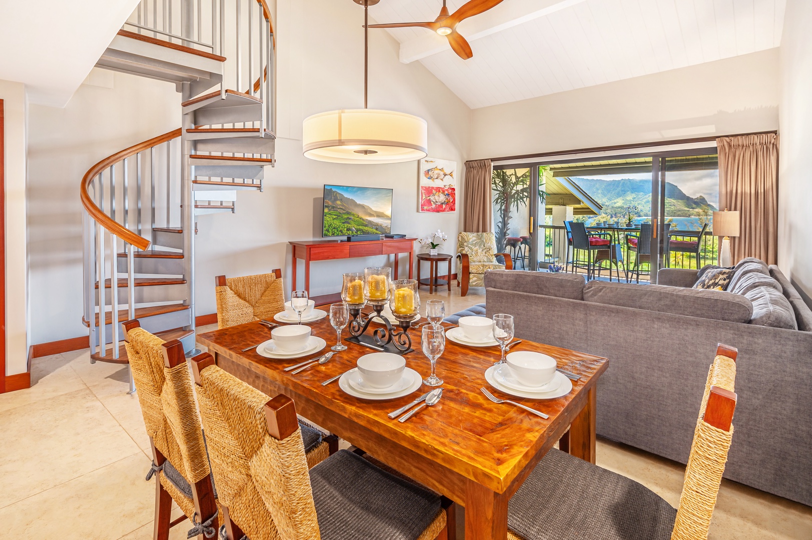 Princeville Vacation Rentals, Hanalei Bay Resort 7307 - Dining for six people