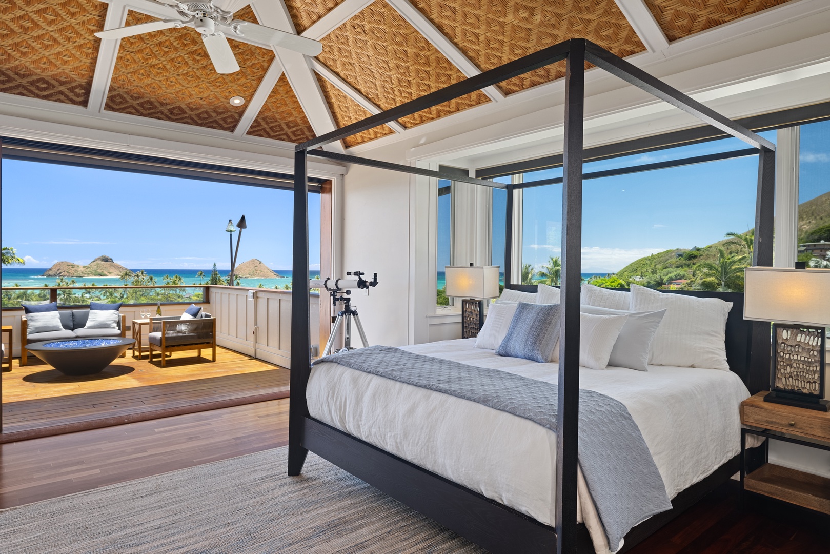 Kailua Vacation Rentals, Lanikai Valhalla - Master Bedroom