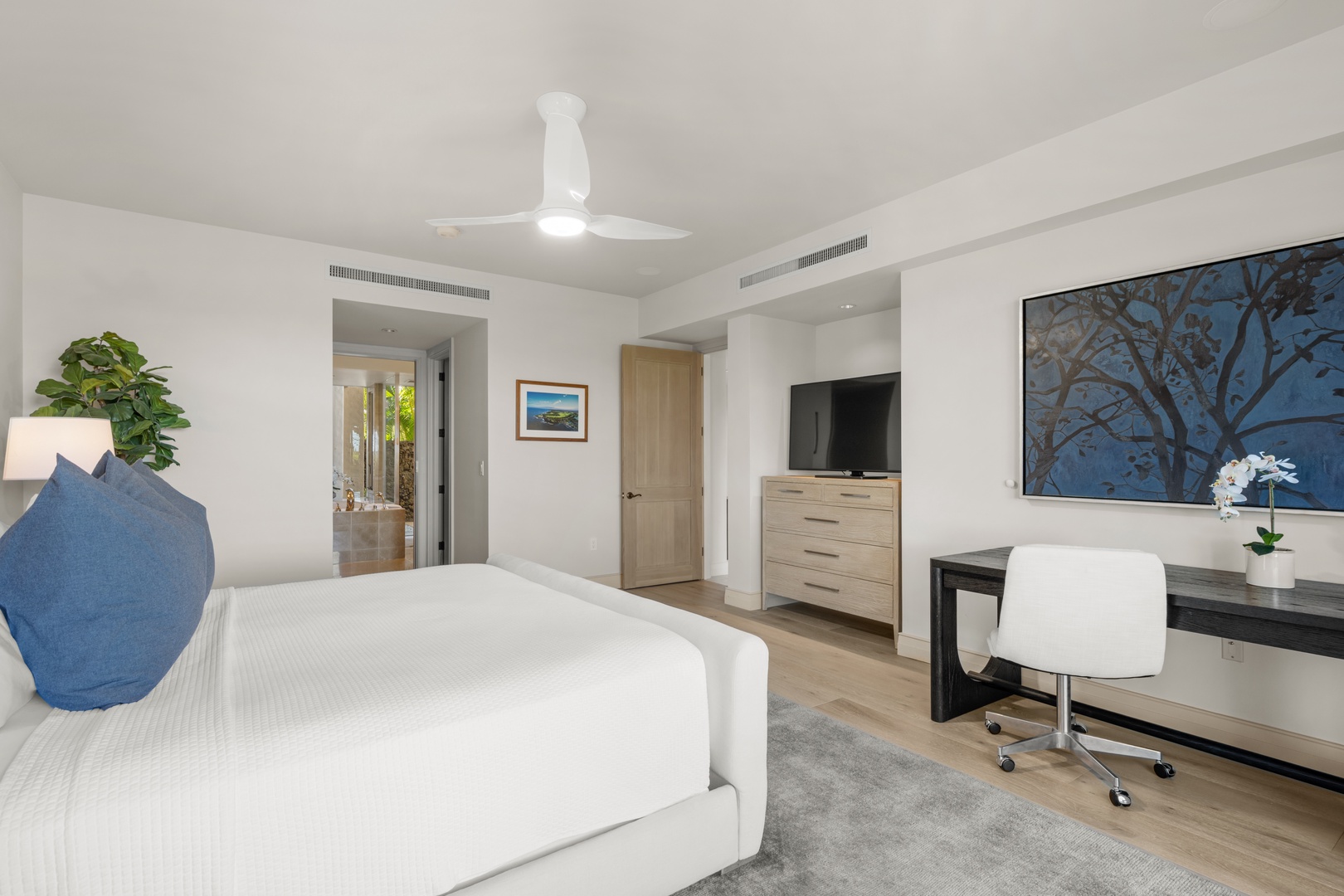 Kailua Kona Vacation Rentals, 3BD Palm Villa (130B) at Hualalai Resort - Your stylish bedroom awaits with a plush bed, modern amenities, and serene ambiance for perfect relaxation.