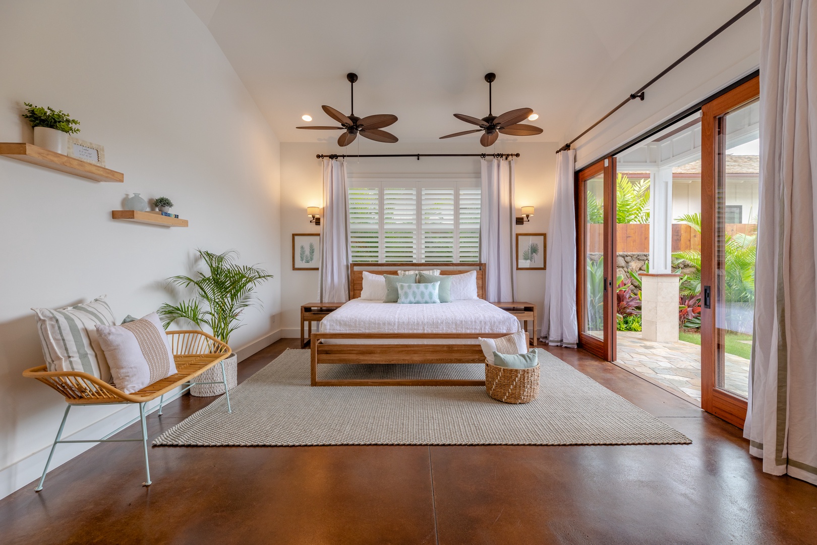 Kailua Vacation Rentals, Lanikai Breeze - Primary Bedroom