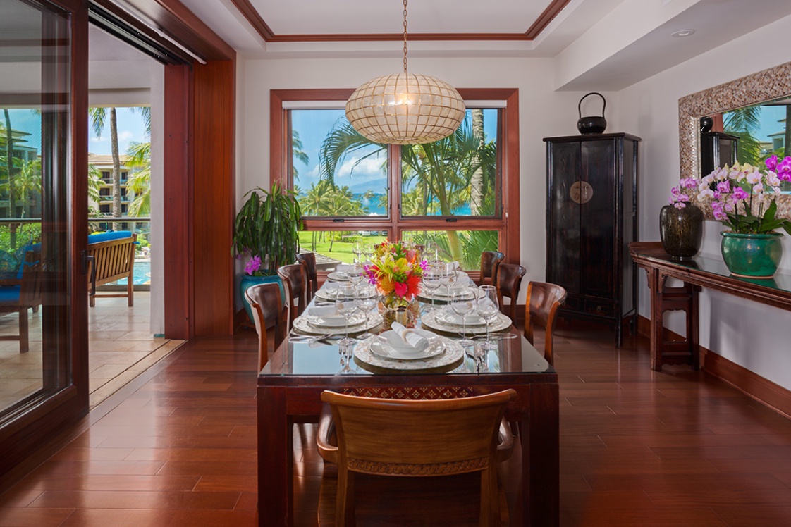 Kapalua Vacation Rentals, Ocean Dreams Premier Ocean Grand Residence 2203 at Montage Kapalua Bay* - Interior Formal Dining Room with Mother of Pearl Inset Table and Mirror - Seating for 8