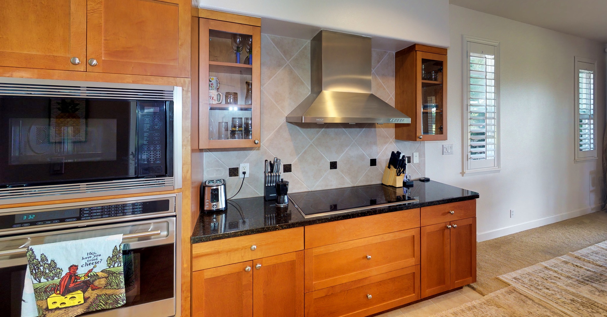 Kapolei Vacation Rentals, Ko Olina Kai Estate #17 - Fully equipped kitchen with top-tier appliances.