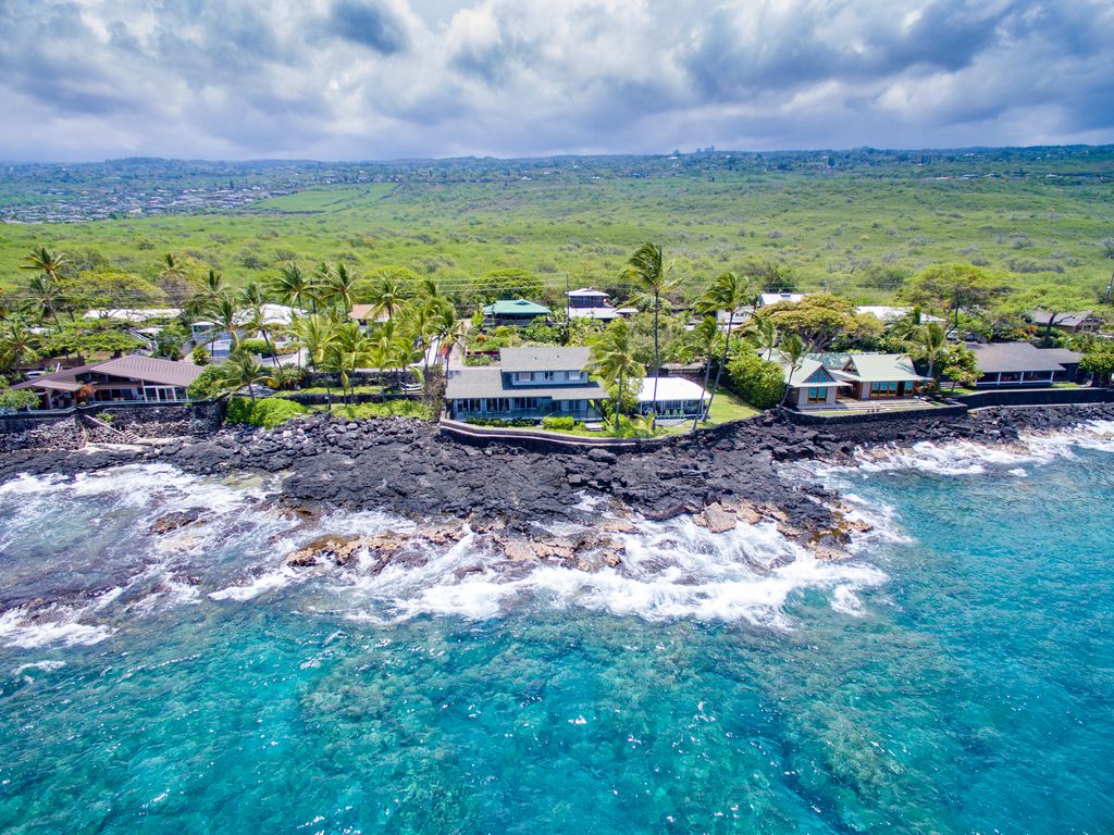 Kailua Kona Vacation Rentals, Hoku'Ea Hale - Hoku'ea house on crystal clear turquoise waters!