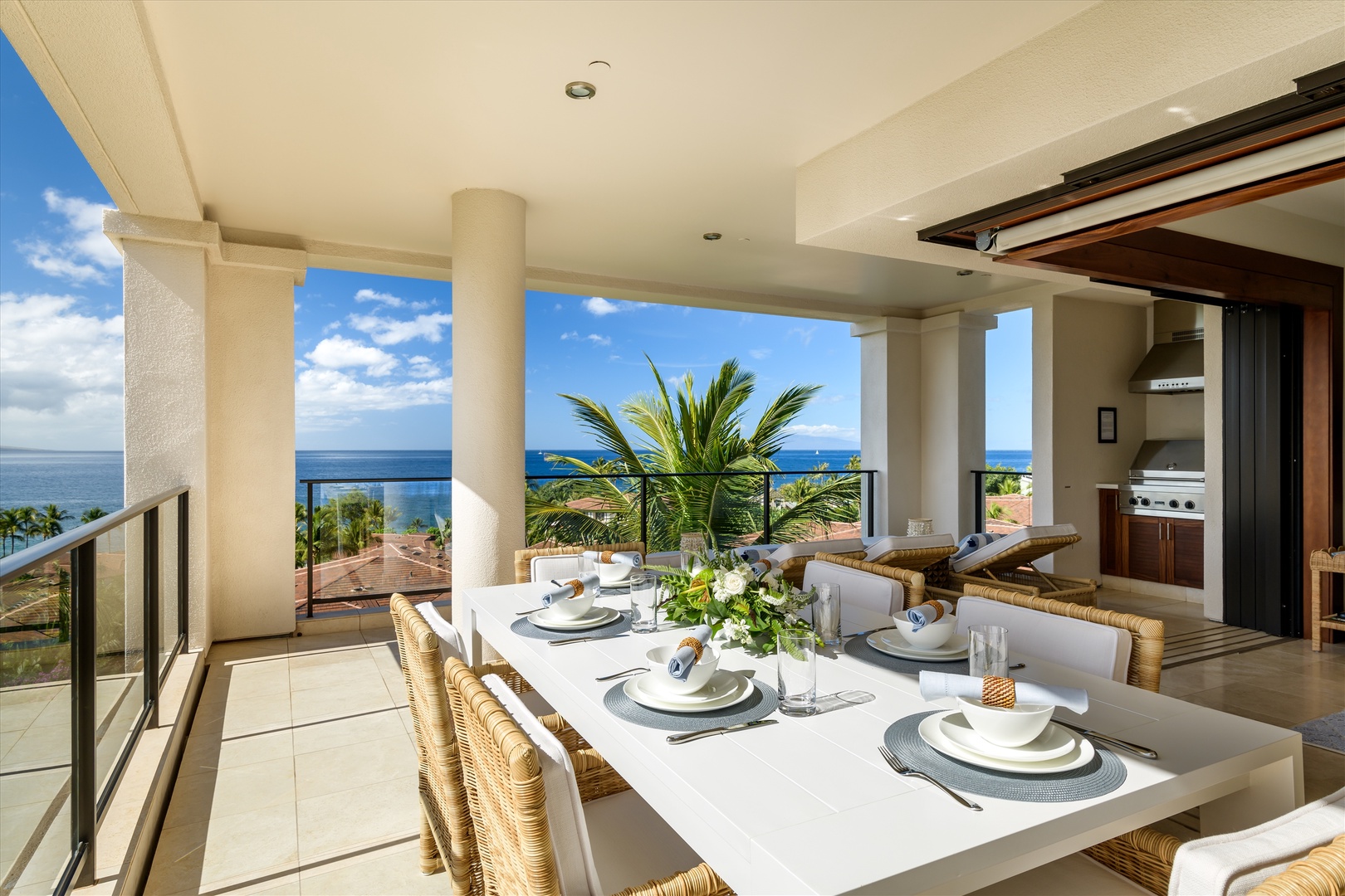 Wailea Vacation Rentals, Blue Ocean Suite H401 at Wailea Beach Villas* - Amazing Panoramic Ocean and Neighboring Island Views from Blue Ocean Suite H401 Covered Lanai and Outdoor Dining Area