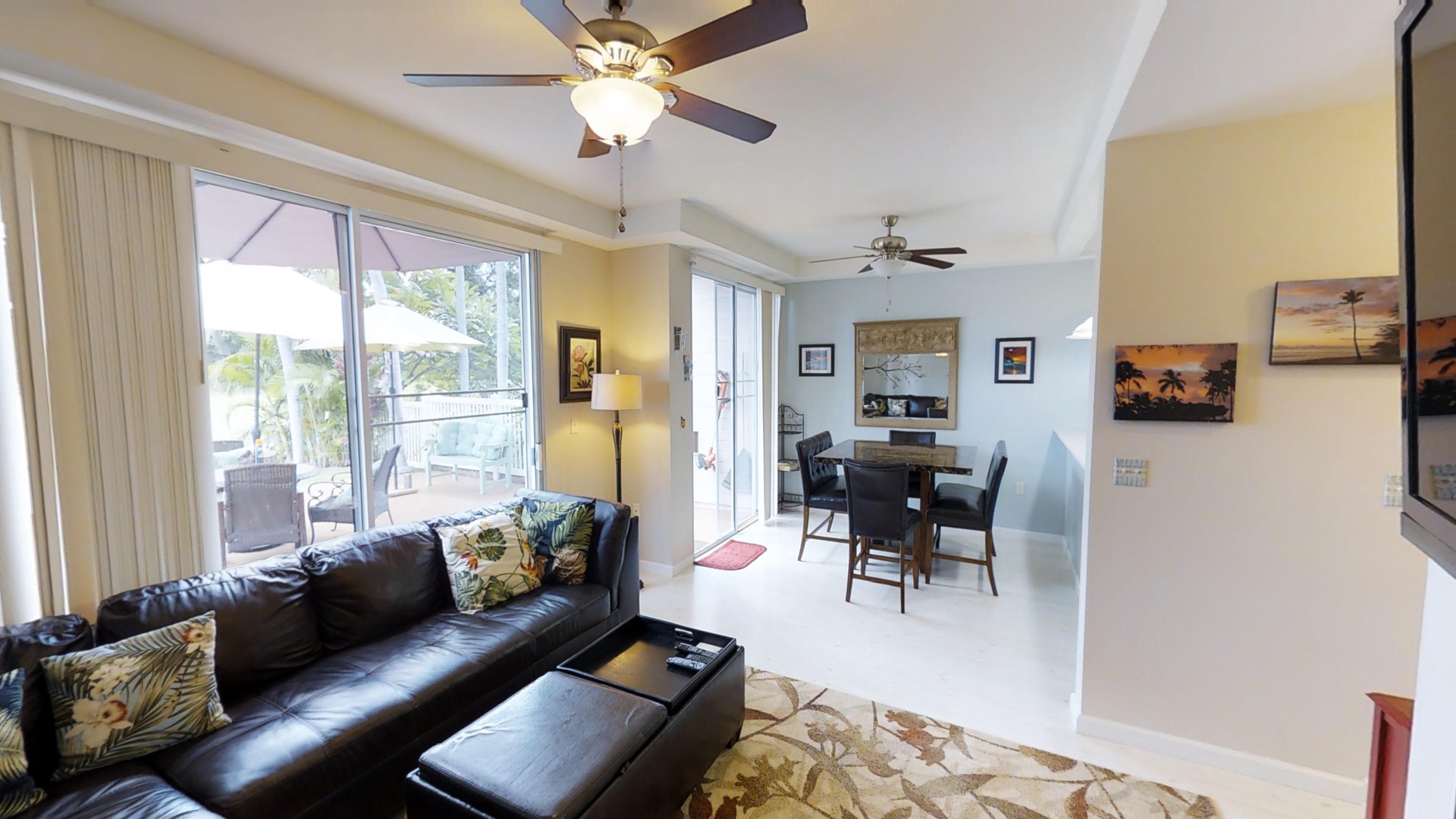 Kapolei Vacation Rentals, Fairways at Ko Olina 8G - The open living area is comfortably appointed with natural lighting.