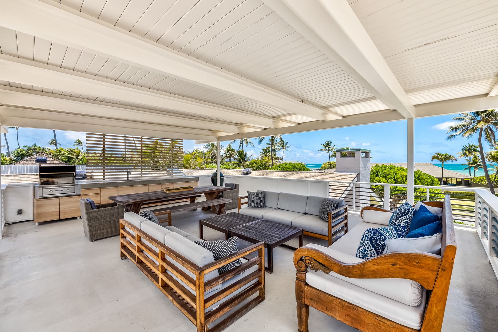 Kailua Vacation Rentals, Hale Ohana - Venture up to the rooftop deck to enjoy peekaboo ocean views