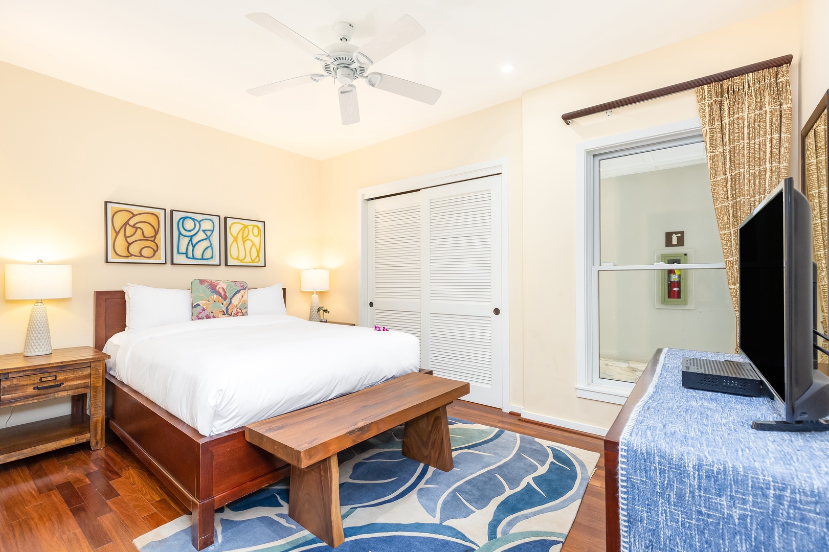 Kahuku Vacation Rentals, Turtle Bay Villas 201 - Other guest bedroom with a Queen-size bed