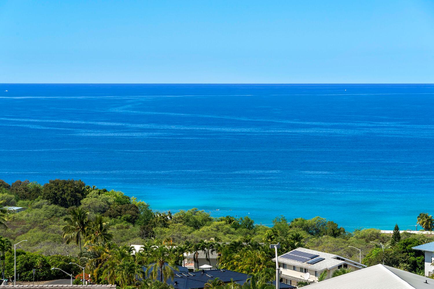 Kailua Kona Vacation Rentals, Ho'okipa Hale - Scenic ocean views stretch endlessly from your elevated Kona retreat—breathtaking and unforgettable.