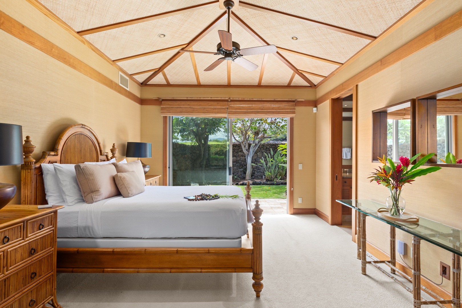 Kailua Kona Vacation Rentals, 4BD Ke Alaula Estate (124) at Hualalai Resort - 