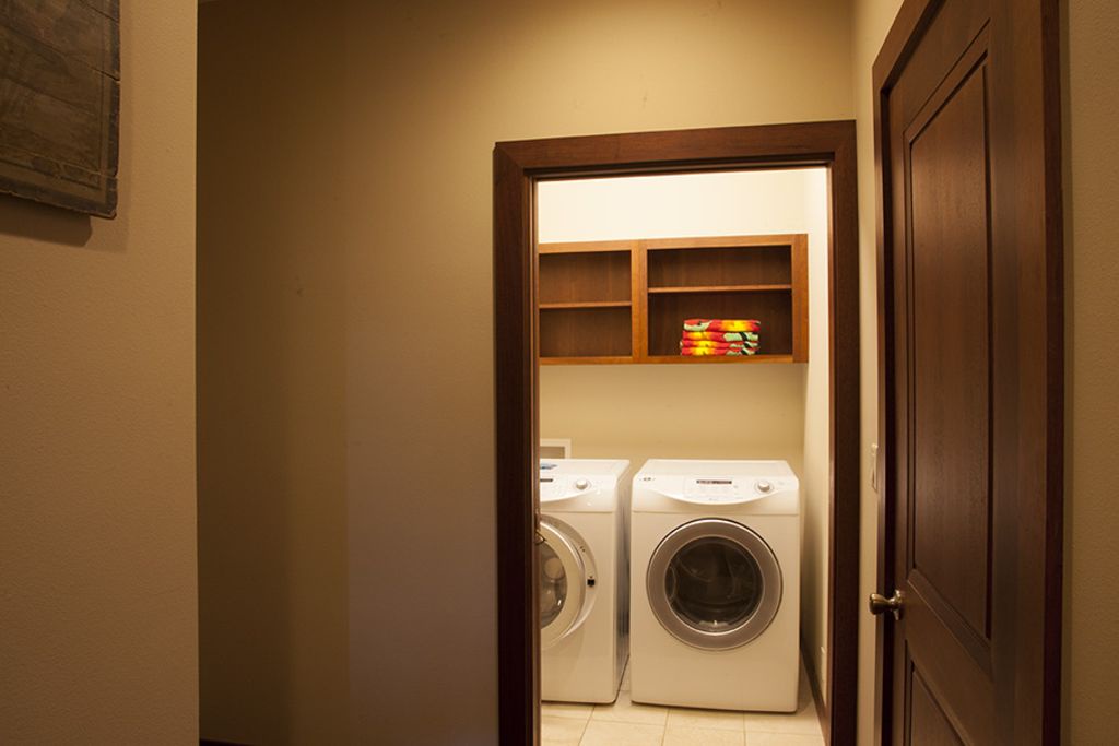 Hanalei Vacation Rentals, Hale Ylang Ylang TVNC-5108* - Laundry room