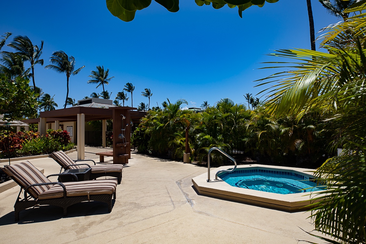 Kamuela Vacation Rentals, Mauna Lani Terrace A303 - Relaxing Hot Tub