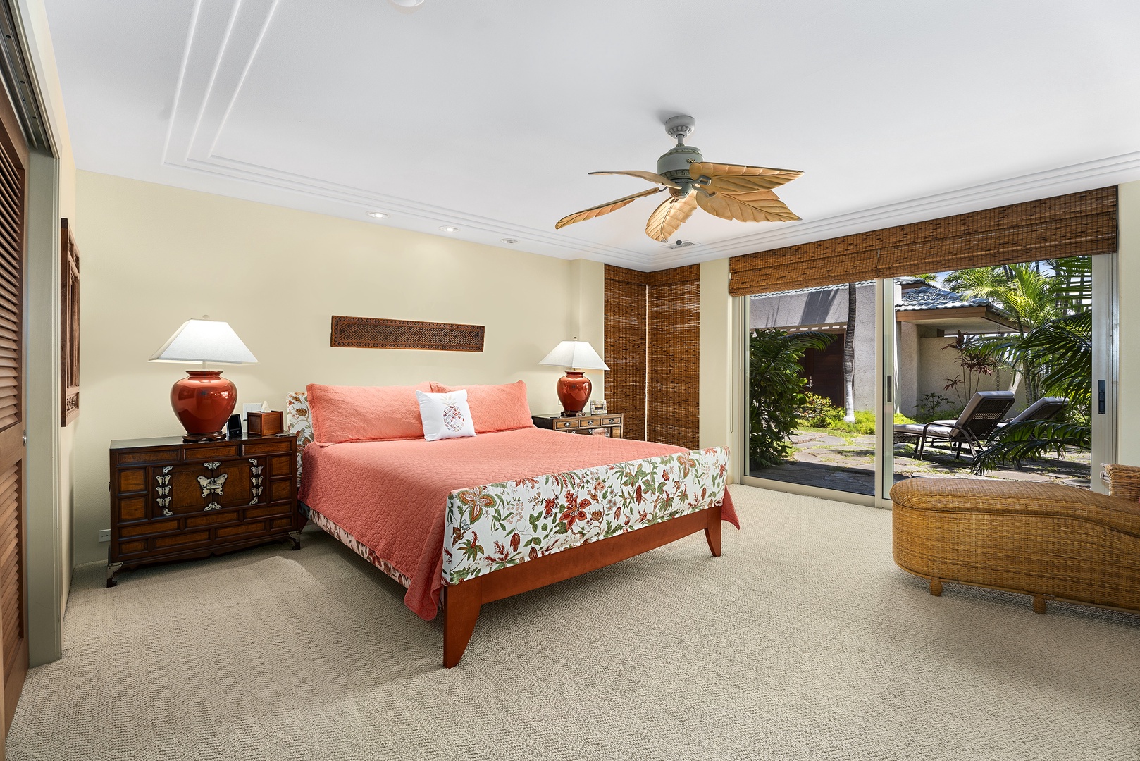 Kamuela Vacation Rentals, Champion Ridge #35 - Downstairs bedroom equipped with King bed