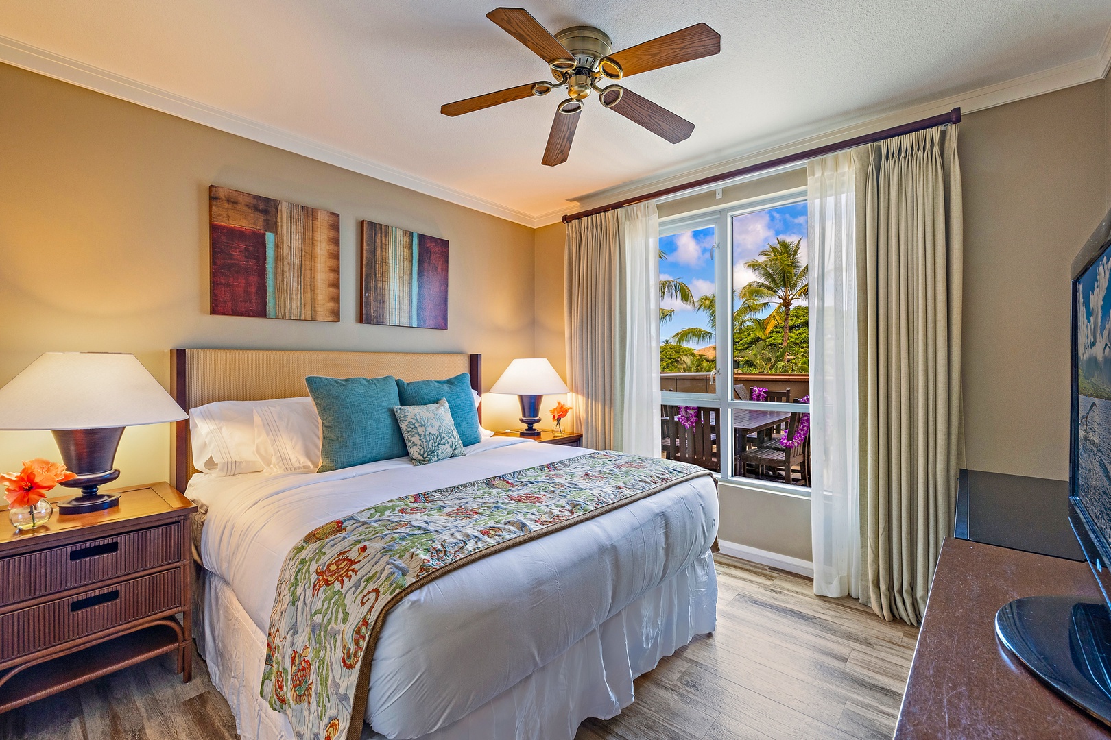 Lahaina Vacation Rentals, Honua Kai Konea 232 - The tranquil second bedroom has a plush king-sized bed and vibrant accents invite relaxation.