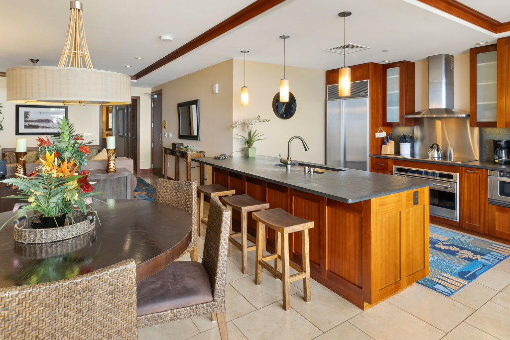 Kapolei Vacation Rentals, Ko Olina Beach Villas O1404 - Open an inviting indoor-outoor living space with ocean views.