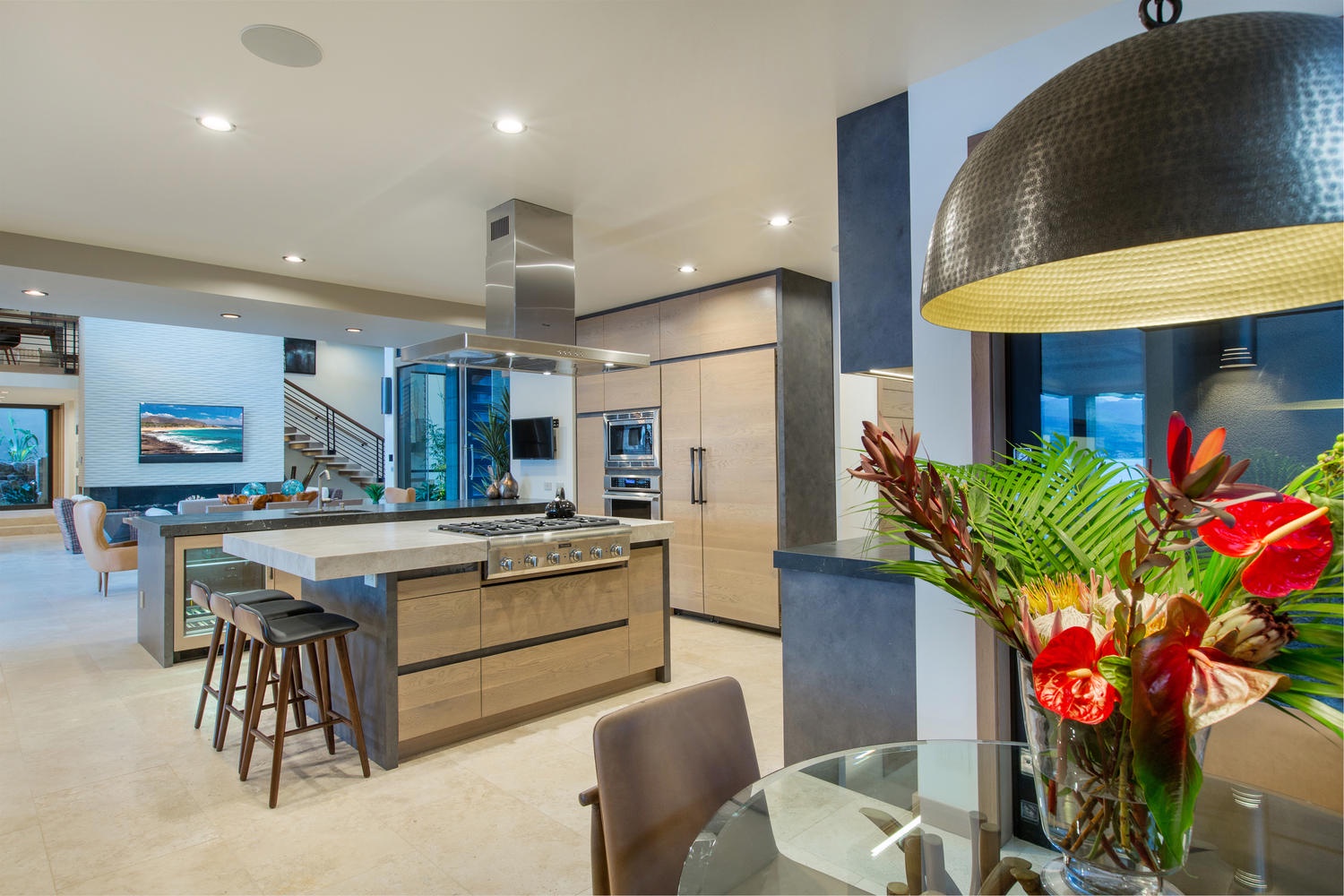 Honolulu Vacation Rentals, Ocean House 4 Bedroom - Kitchen nook