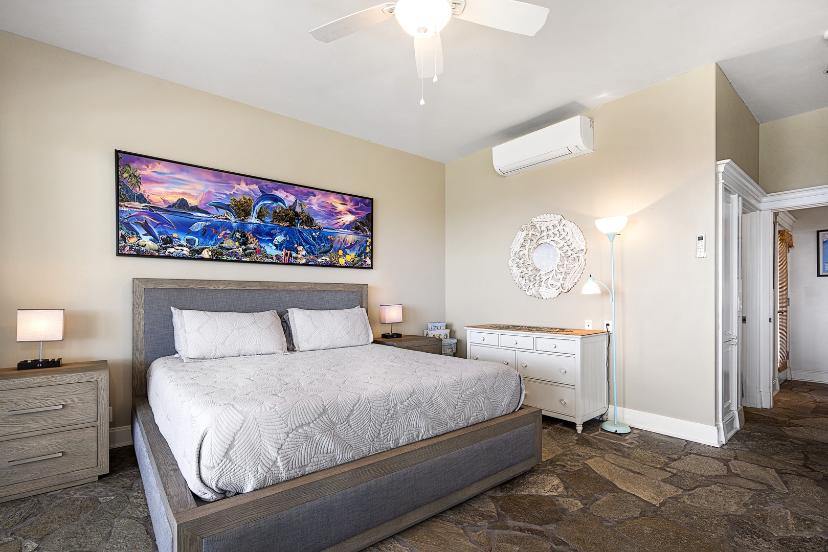 Kailua Kona Vacation Rentals, Kona Blue - For those that may have mobility issues this space is perfect, steps from the front door with a smooth entry shower