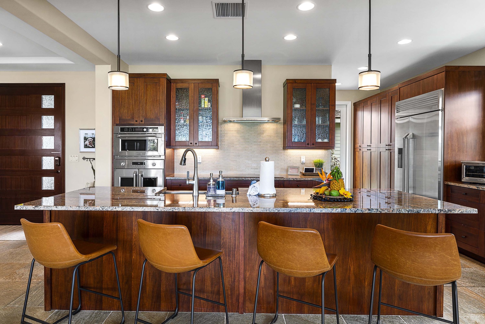 Kailua Kona Vacation Rentals, Holua Kai #27 - Breakfast bar in this gourmet kitchen