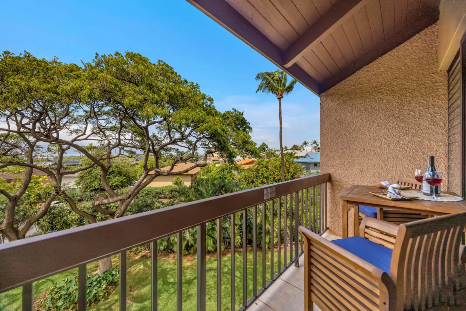 Maui Vista 2420