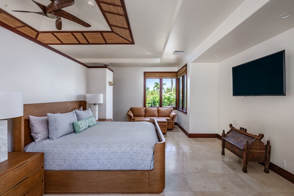 Kamuela Vacation Rentals, Canoe House & Beach Walker at Champion Ridge - Every room has a flat-screen cable TV. Additionally , you can surf the web via our wireless internet while indulging in luxurious furniture worthy of royalty.