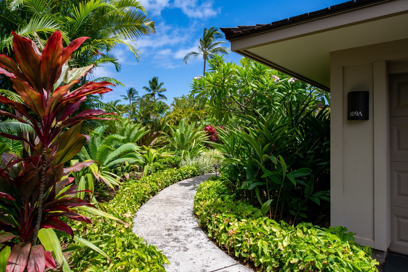 Kailua Kona Vacation Rentals, 3BD Ka'Ulu Villa (109A) at Four Seasons Resort at Hualalai - Enjoy the tropical flora in the garden.