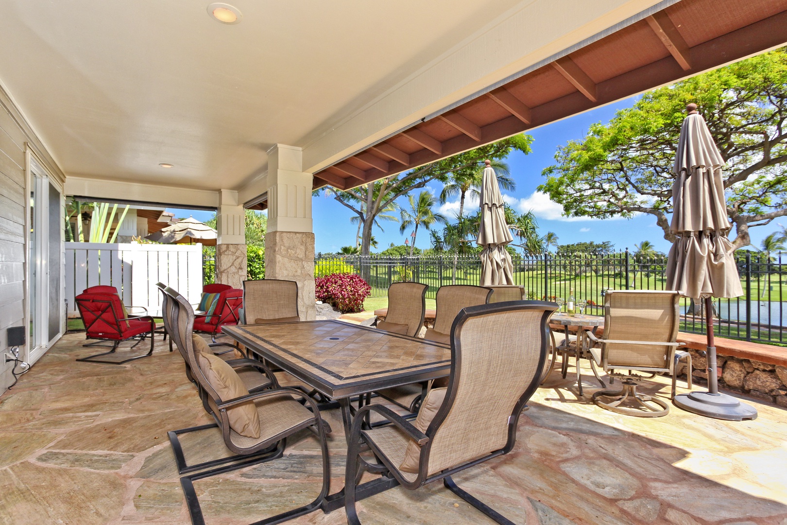 Kapolei Vacation Rentals, Ko Olina Kai Estate #20 - Another picture of the large lanai looking out at the 18th fairway.