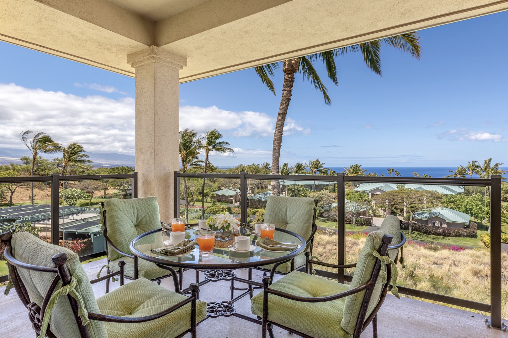 Kamuela Vacation Rentals, 2BD Kumulani (I-4) at Mauna Kea Resort - It’s always the perfect temperature in paradise for dining al fresco.